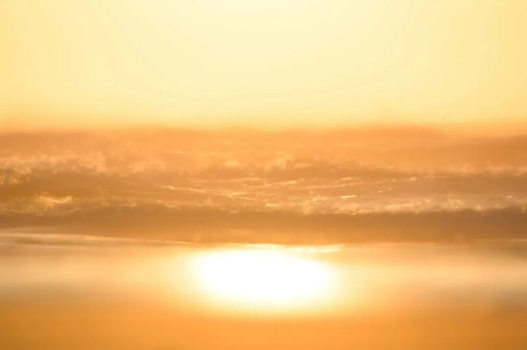 只要有敞開 光就會照射進來